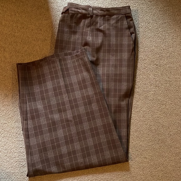 2 pair of Sag Harbor Woman size 24 pants. EUC - Picture 2 of 7